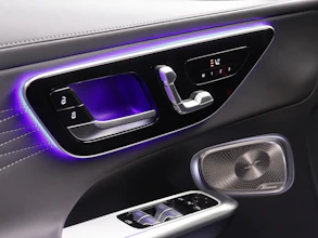 https://vehicle.imgix.net/4230903/7a6fa454-3a3c-40f4-b5f9-f56071649468.JPG