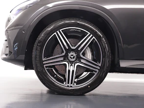 Fahrzeugbild MERCEDES-BENZ GLC 220 d AMG Line 4matic