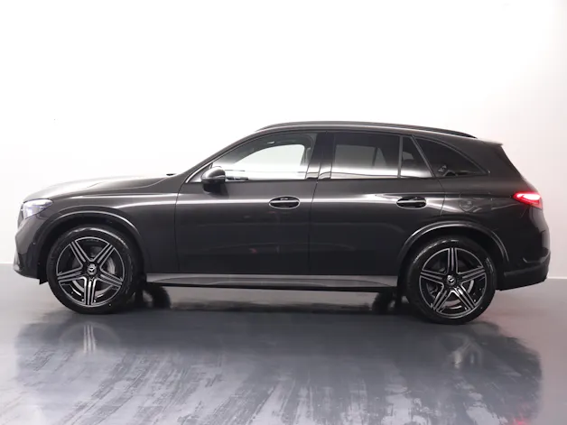 Mercedes-Benz GLC 220 d AMG Line 4matic