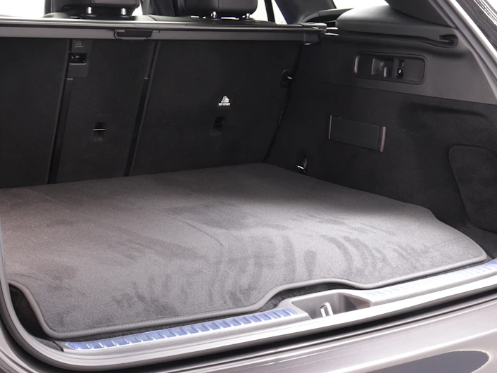 Fahrzeugbild MERCEDES-BENZ GLC 220