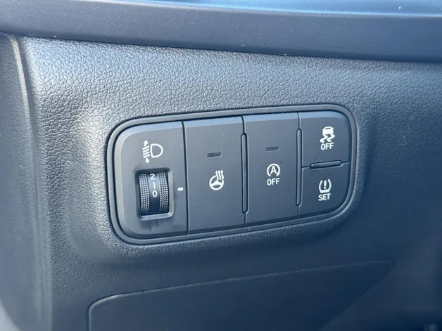 Hyundai i20 1.0 T-GDi Amplia Safety-Pack