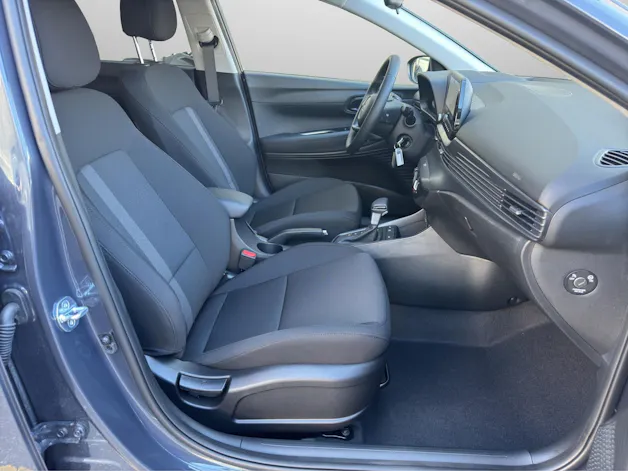 Hyundai i20 1.0 T-GDi Amplia Safety-Pack