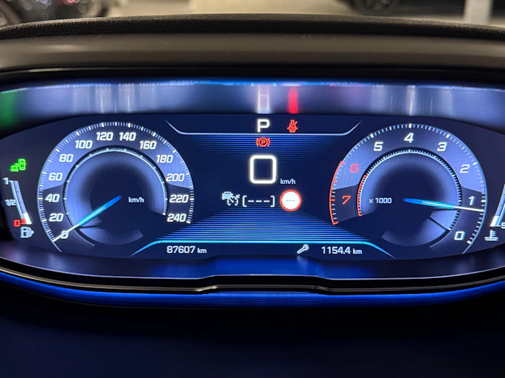 Fahrzeugbild PEUGEOT 5008
