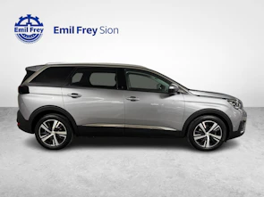 Fahrzeugbild PEUGEOT 5008 1.2 PureTech Allure