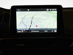 https://vehicle.imgix.net/4231037/ea46eebf-7630-4114-a739-8d3a7a214900.jpg