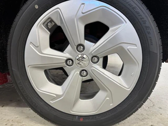 immagine del veicolo 13 immagine del veicolo 13