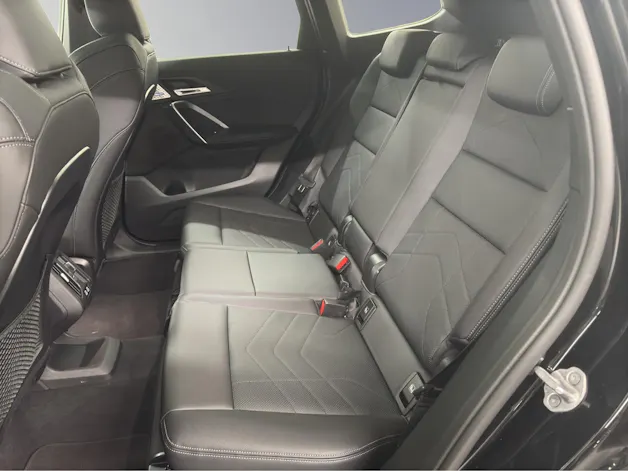 BMW X1 18i sDrive paddles