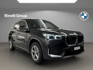 BMW X1 18i sDrive paddles