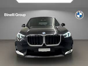 BMW X1 18i sDrive paddles