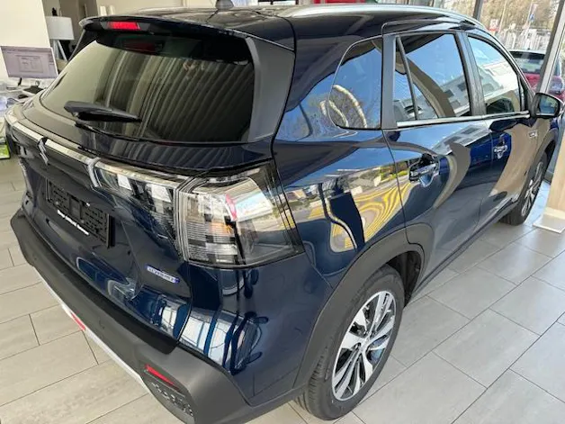 Suzuki S-Cross 1.4 T Sakura Top Hybrid 4x4