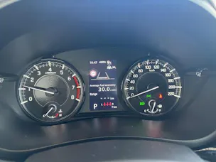 Suzuki S-Cross 1.4 T Sakura Top Hybrid 4x4
