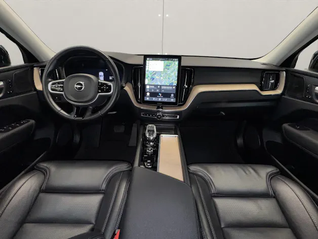 Volvo XC60 2.0 T8 TE Plus Dark eAWD