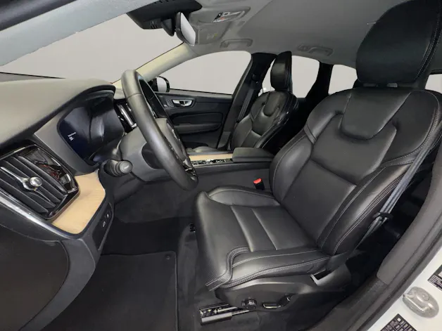 Volvo XC60 2.0 T8 TE Plus Dark eAWD