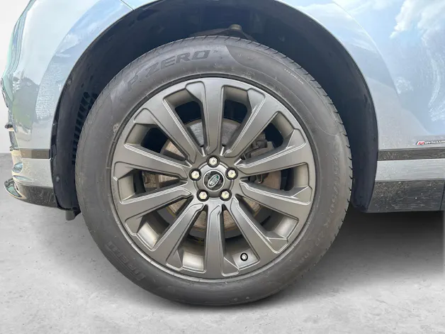 Land Rover Range Rover Velar 3.0 D 300 R-Dynamic S ab grosser Service