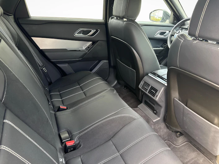 Fahrzeugbild LAND ROVER RANGE ROVER VELAR