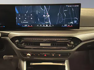 BMW 330d xDrive SAG Touring