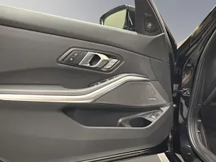 BMW 330d xDrive SAG Touring