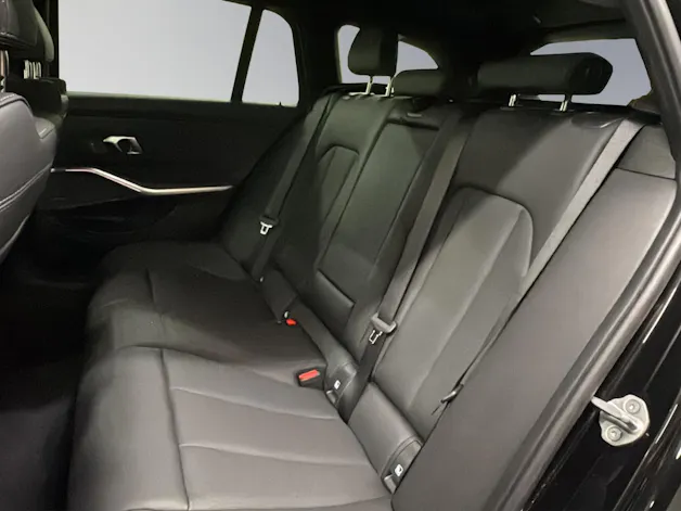 BMW 330d xDrive SAG Touring