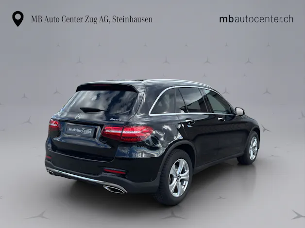 MERCEDES-BENZ GLC 250 AMG Line 4m