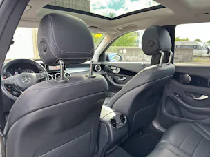 MERCEDES-BENZ GLC 250 AMG Line 4m