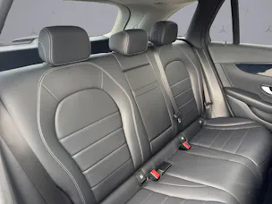 MERCEDES-BENZ GLC 250 AMG Line 4m