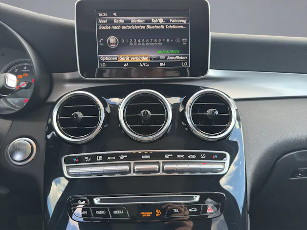 MERCEDES-BENZ GLC 250 AMG Line 4m