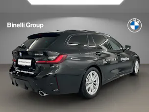 BMW 330d xDrive SAG Touring
