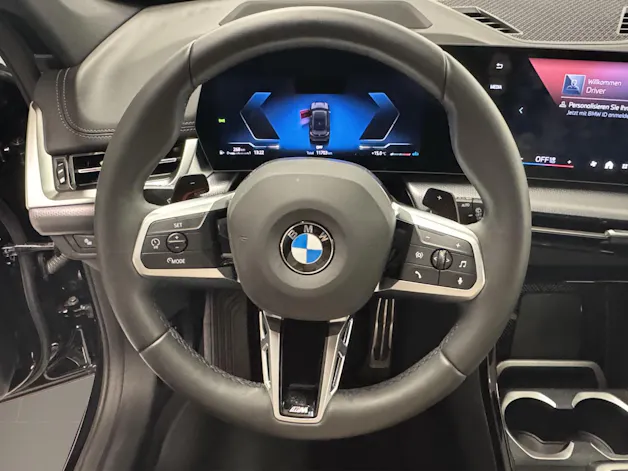 BMW X1 20d xDrive paddles