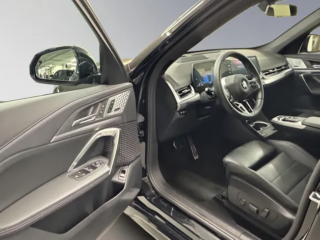 BMW X1 20d xDrive paddles