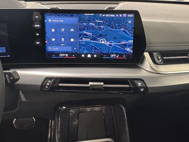 BMW X1 20d xDrive paddles