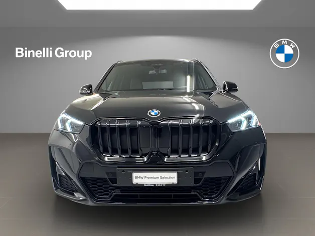 BMW X1 20d xDrive paddles
