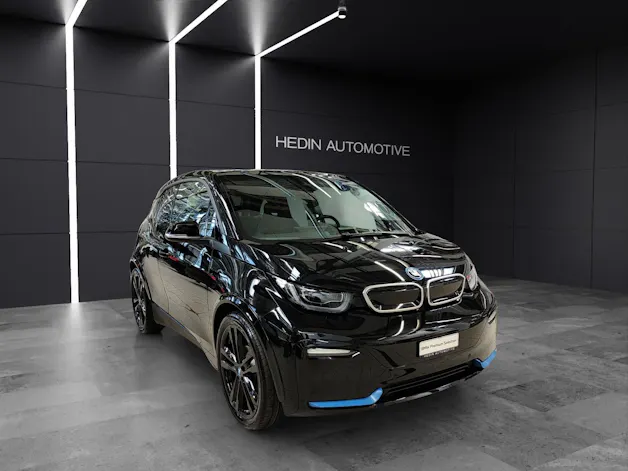 BMW i3 S 120 Ah Attraktiven Leasingzinssatz ab 0.9 % bei Abschluss einer BMW Fahrzeugversicherung.