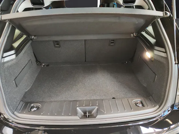 BMW i3 S 120 Ah Attraktiven Leasingzinssatz ab 0.9 % bei Abschluss einer BMW Fahrzeugversicherung.