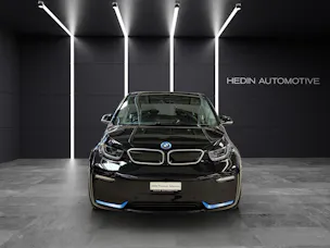 BMW i3 S 120 Ah Attraktiven Leasingzinssatz ab 0.9 % bei Abschluss einer BMW Fahrzeugversicherung.