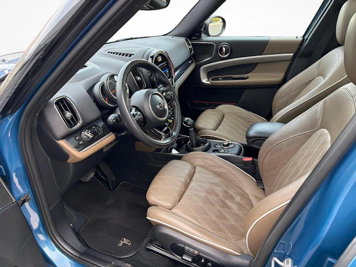 image du véhicule MINI COUNTRYMAN