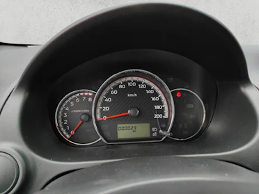 MITSUBISHI SPACE STAR 10