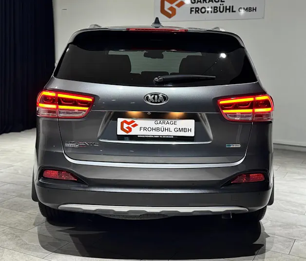 Kia Sorento 2.2 CRDI Style 5P. Automatic