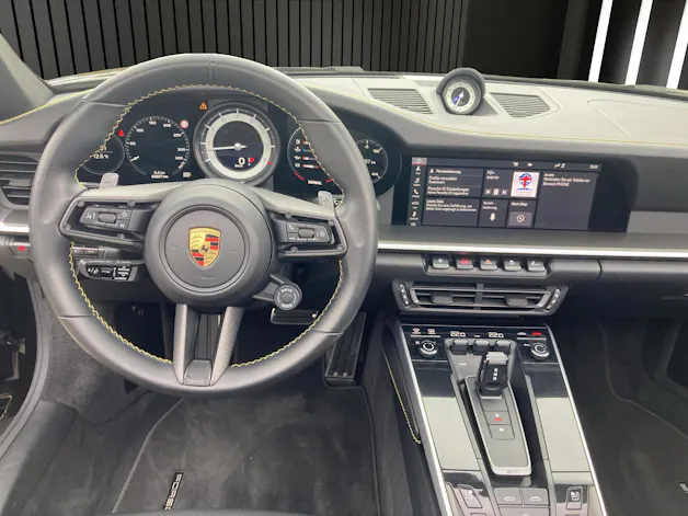 Porsche 911 Carrera 4S Cabriolet