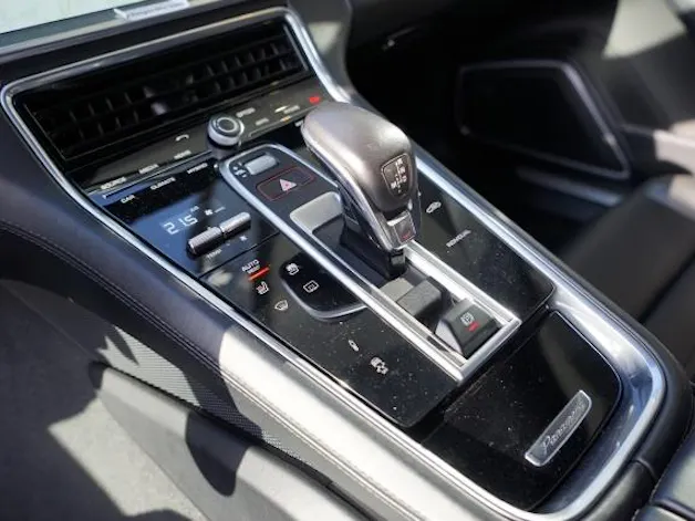 Porsche Panamera 4 E-Hybrid Sport Turismo