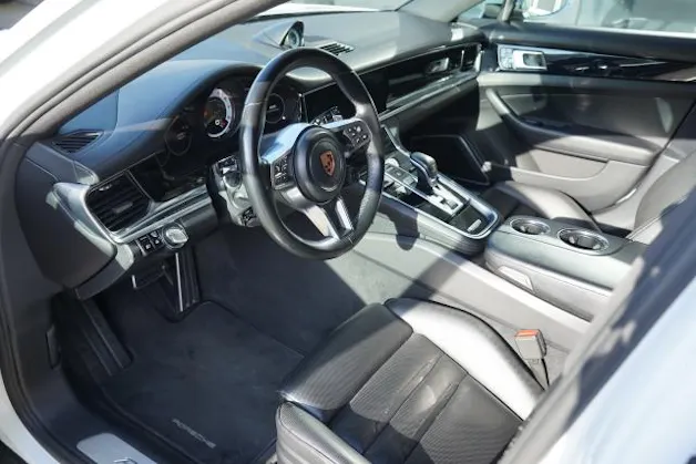 Porsche Panamera 4 E-Hybrid Sport Turismo