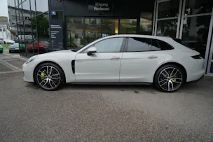Porsche Panamera 4S E-Hybrid Sport Turismo