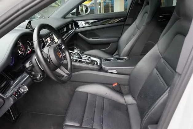 Porsche Panamera 4S E-Hybrid Sport Turismo