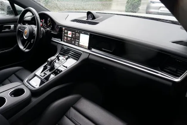 Porsche Panamera 4S E-Hybrid Sport Turismo