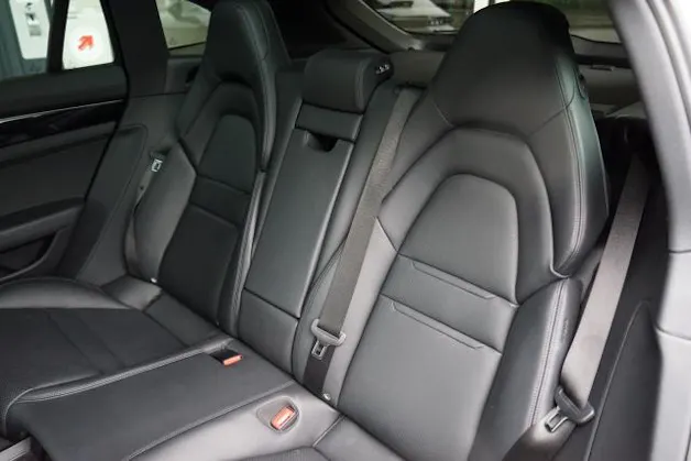 Porsche Panamera 4S E-Hybrid Sport Turismo