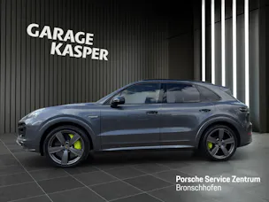 PORSCHE Cayenne 4.0 V8 Turbo S E-Hybri