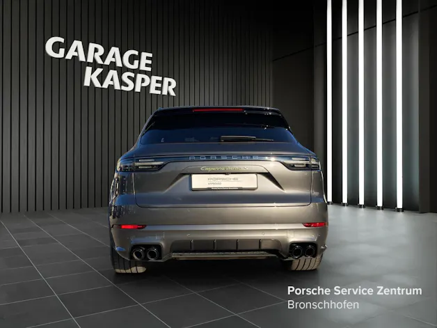Porsche Cayenne Turbo S E-Hybrid