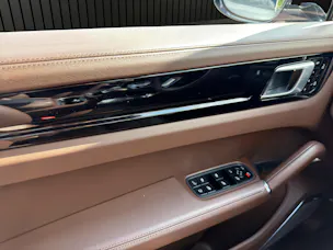 PORSCHE Cayenne 4.0 V8 Turbo S E-Hybri