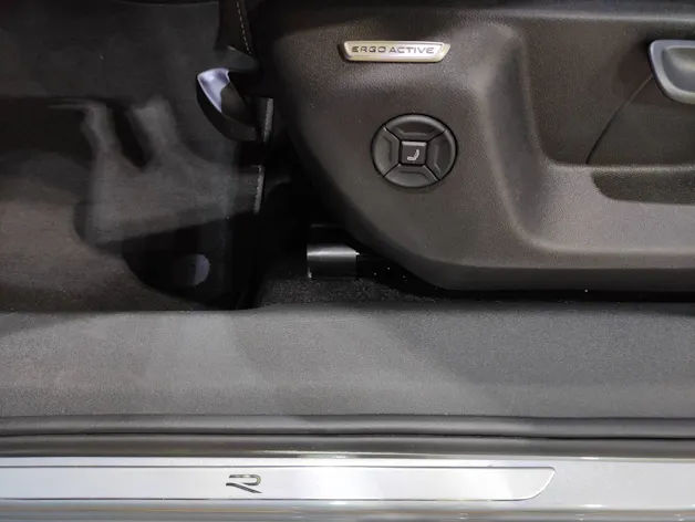 VW Tiguan 2.0 TSI R-Line Black-Style DSG 4motion