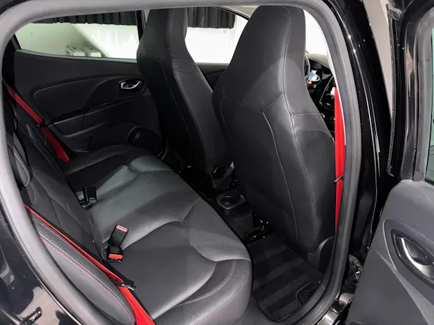Renault Clio 1.6 T RS 220 Trophy EDC