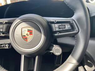 PORSCHE Taycan Turbo S